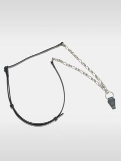 チェーンストラップ付 iPhone アクセサリー / CHAIN STRAPPED iPhone ACCESORY / ブラック