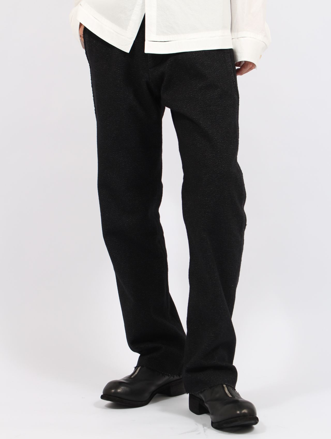 【25AW】 メンズ フィット トラウザーズ ウィズ 925 シルバー フック クローザー / MENS FITTED TROUSERS WITH 925 SILVER HOOK CLOSER / オフブラック