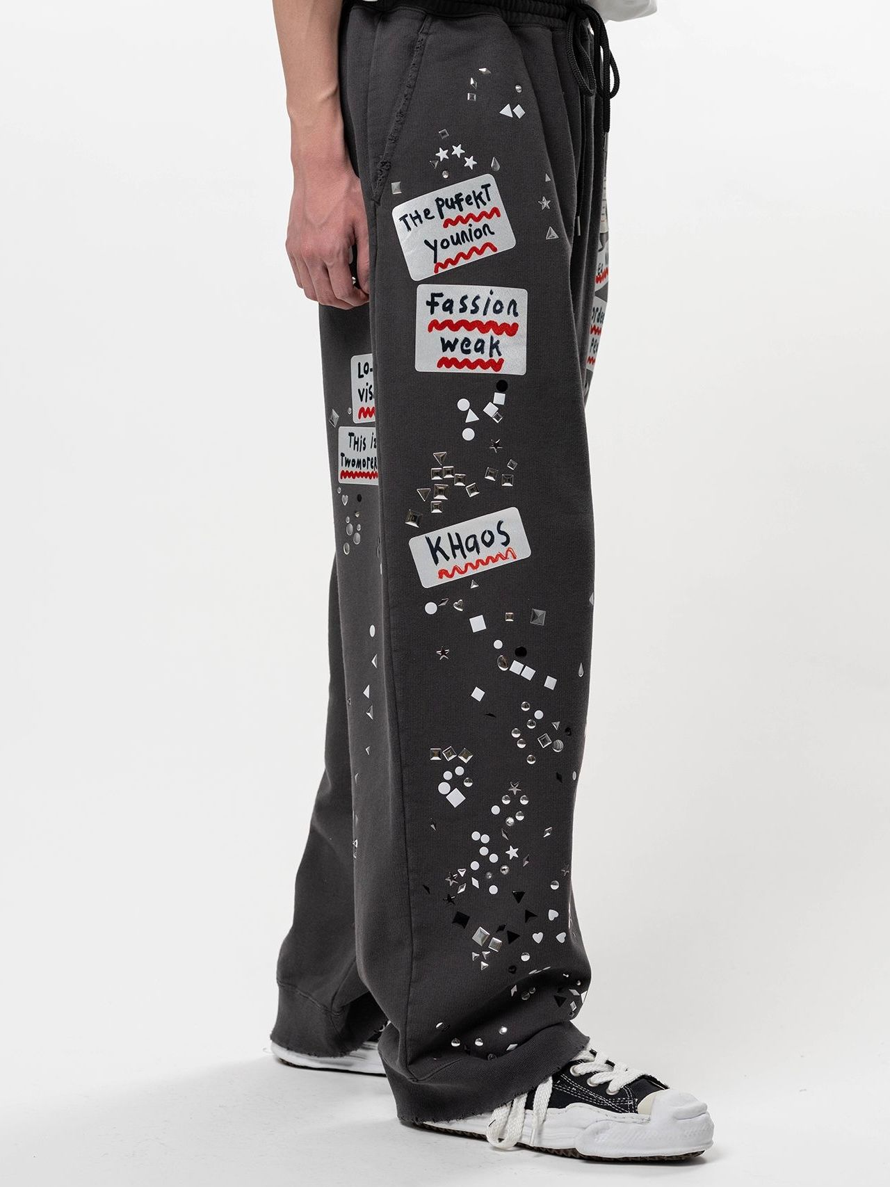 【26SS】エンブリッシュド ステッカー パンツ スウェット / EMBELLISHED STECKER PANTS / ブラック