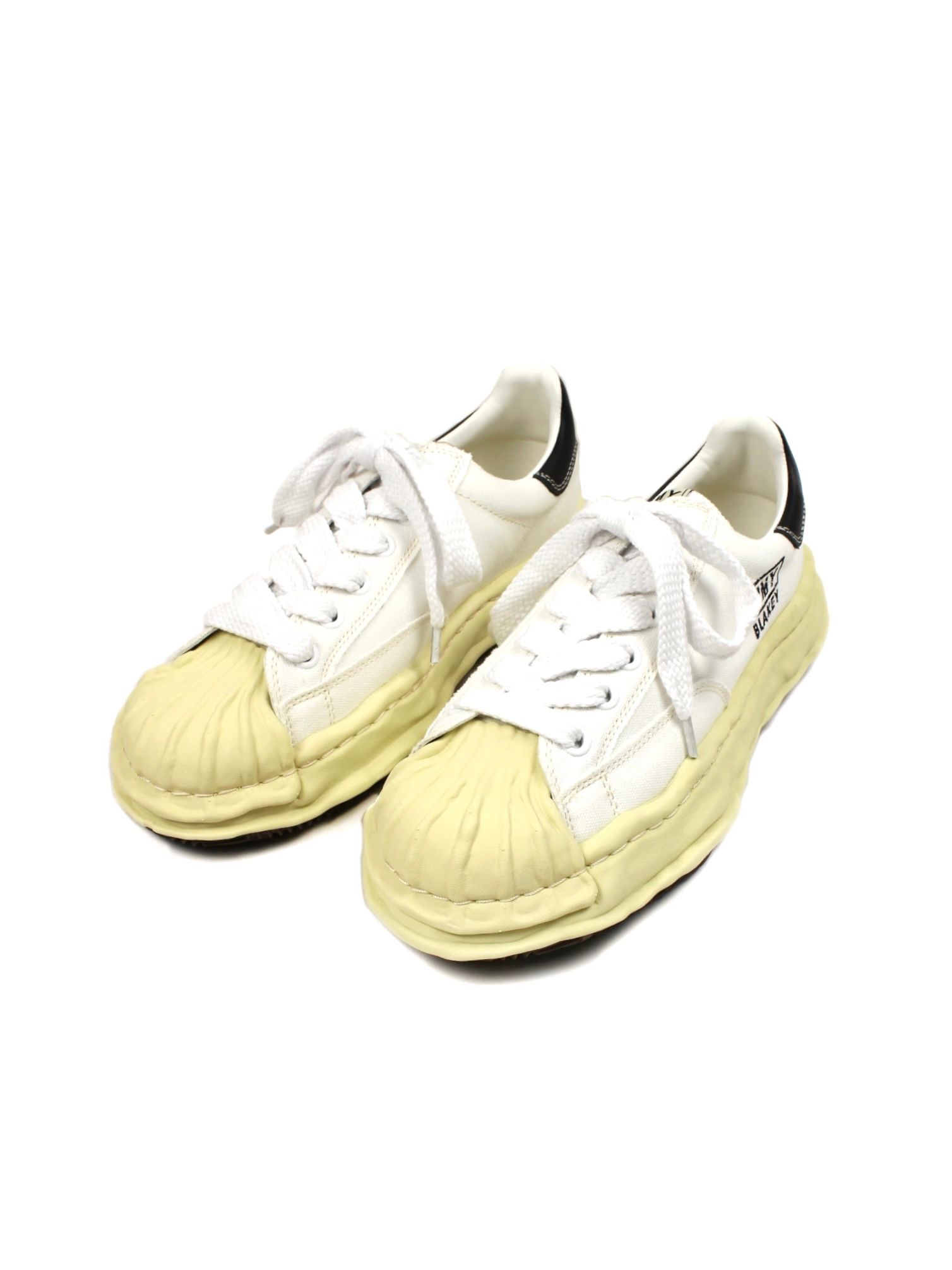 Maison MIHARA YASUHIRO - オリジナルソール シェルトゥ キャンバス スニーカー / BLAKEY LOW original  Vintage sole canvas Low-Top / ブラック | STORY