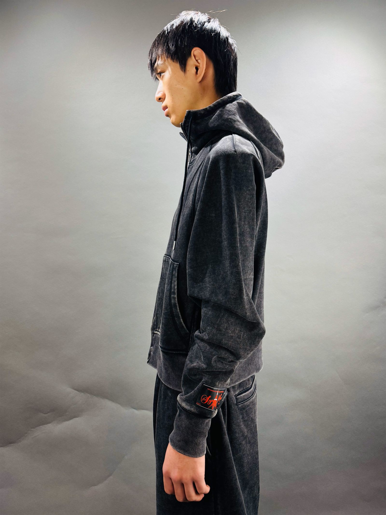 【25AW】ベーシック アシッド フーディー パーカー / BASIC ACID HOODIE / ブラック