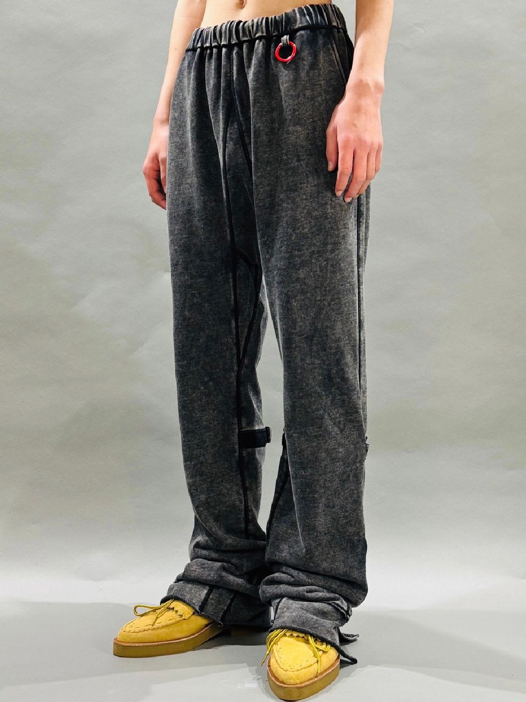 【25AW】チェンジド スリム スウェット パンツ / CHANGED SLIM SWEAT-PANTS / ブラック