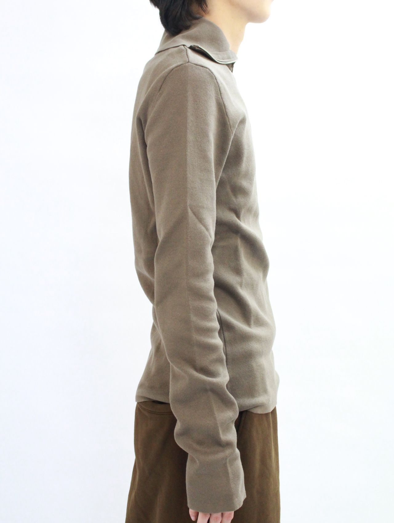 ジップアップ タートルネック / ZIP UP TURTLE NECK / BROWN (ブラウン)
