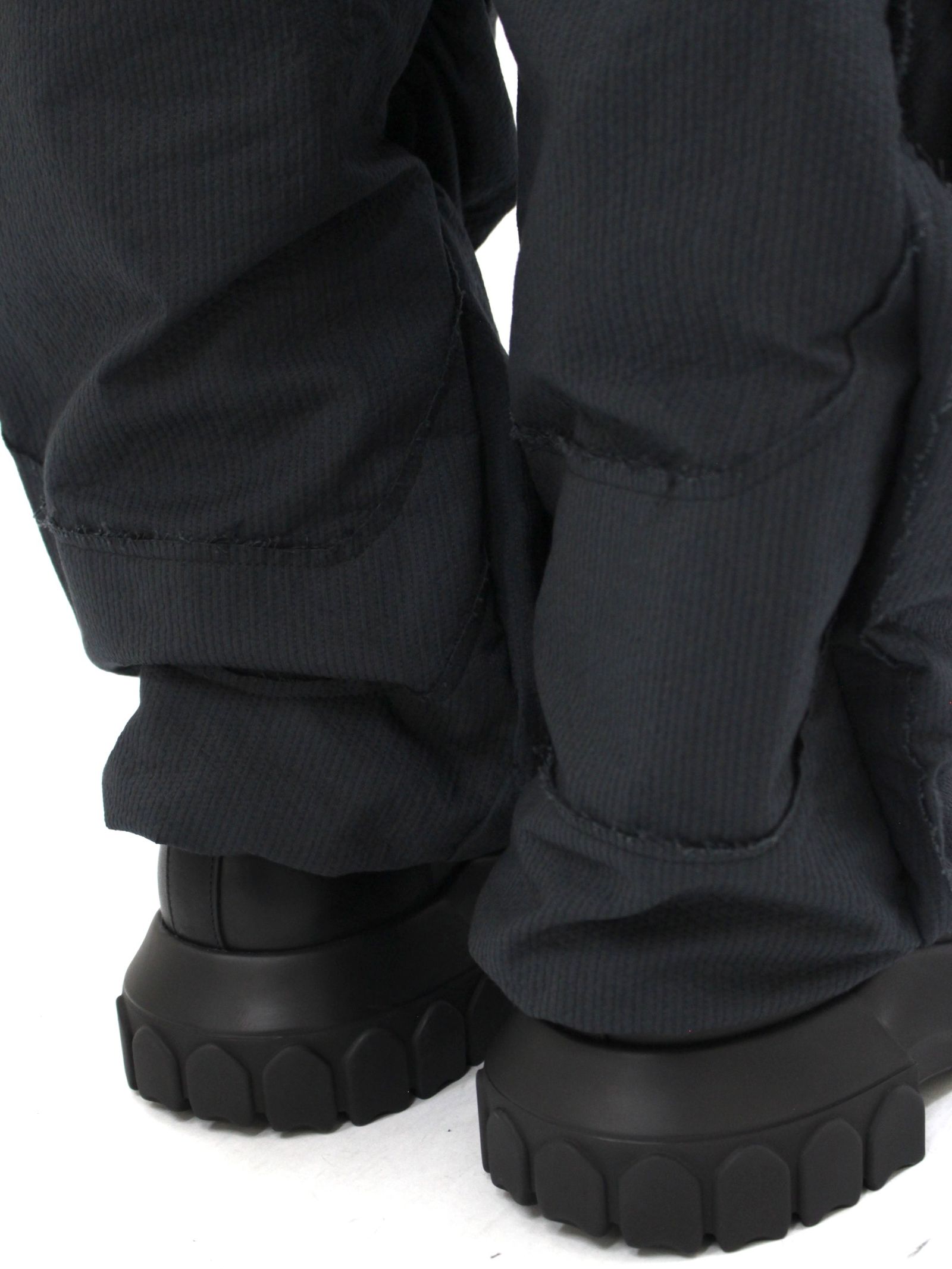 JIAN YE - 【24AW】ハイドラ パンツ / HYDRA PANTS / チャコール