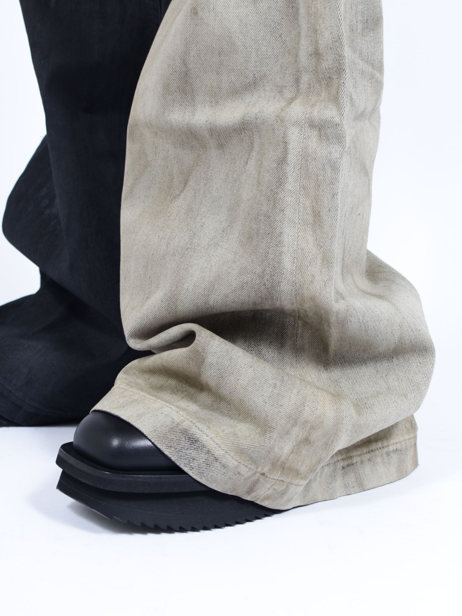 【26SS】ボラン ブーツカット 異素材 コンビネーション フレア デニム / BOLAN BOOTCUT / ダスト×ブラック