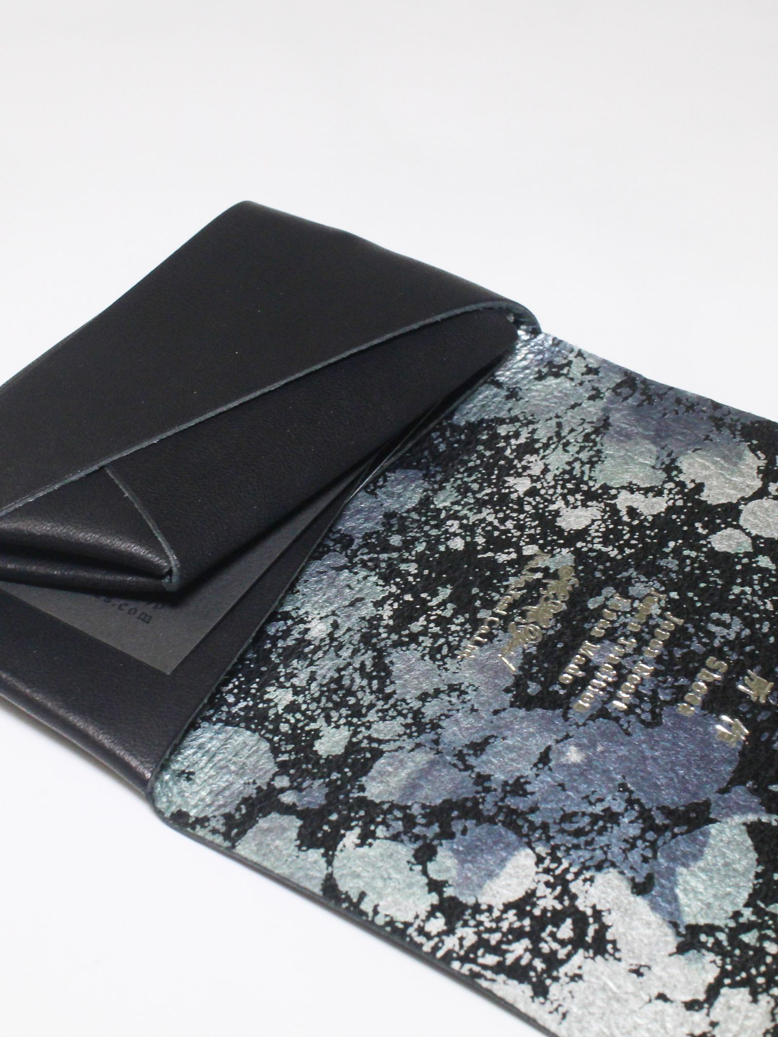 スプレー コインケース / COIN CASE / ブラック × シルバー