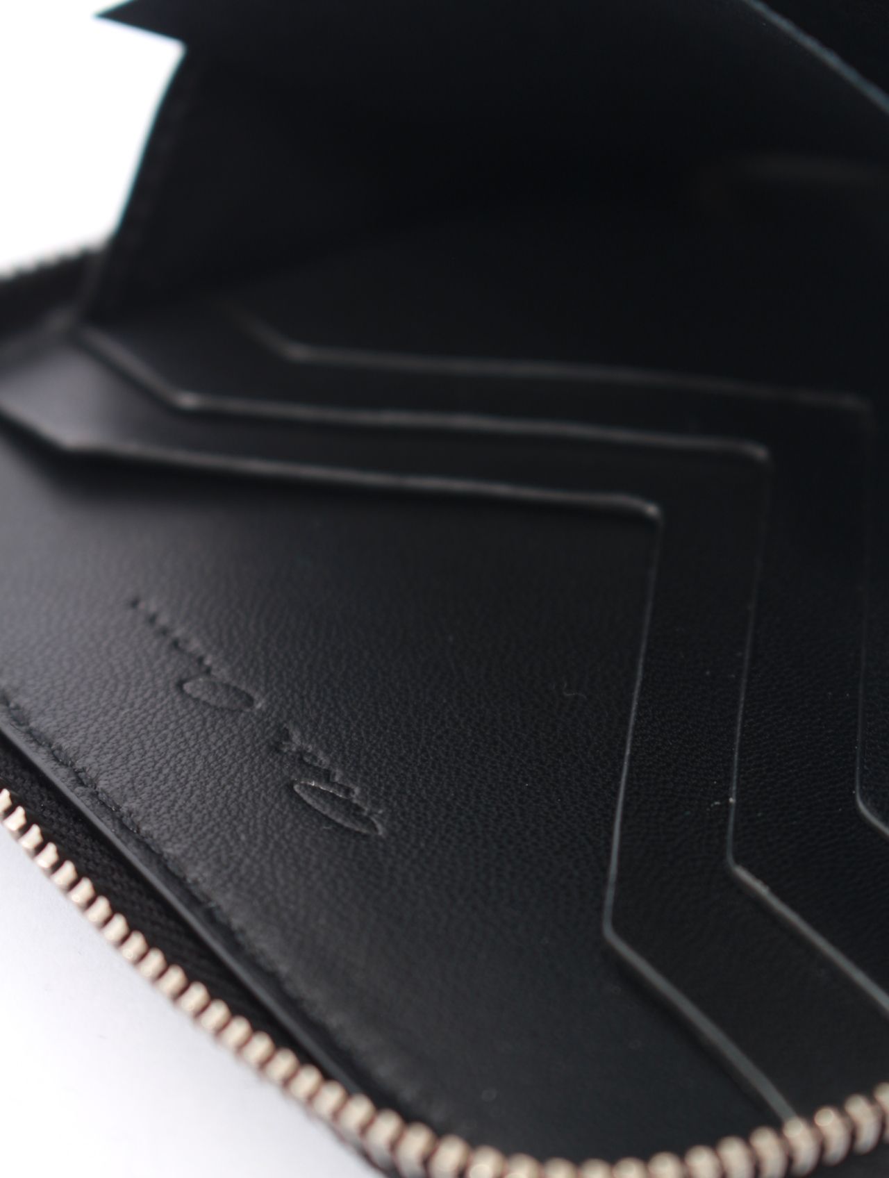 【25AW】ジップ ウォレット / ZIPPED WALLET / ブラック