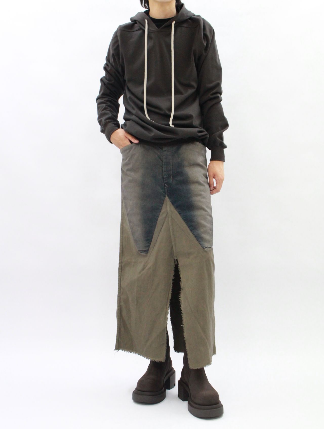 【25AW】ロング スライバー スカート/ LONG SLIVERED SKIRT / ダークダスト ディグレード