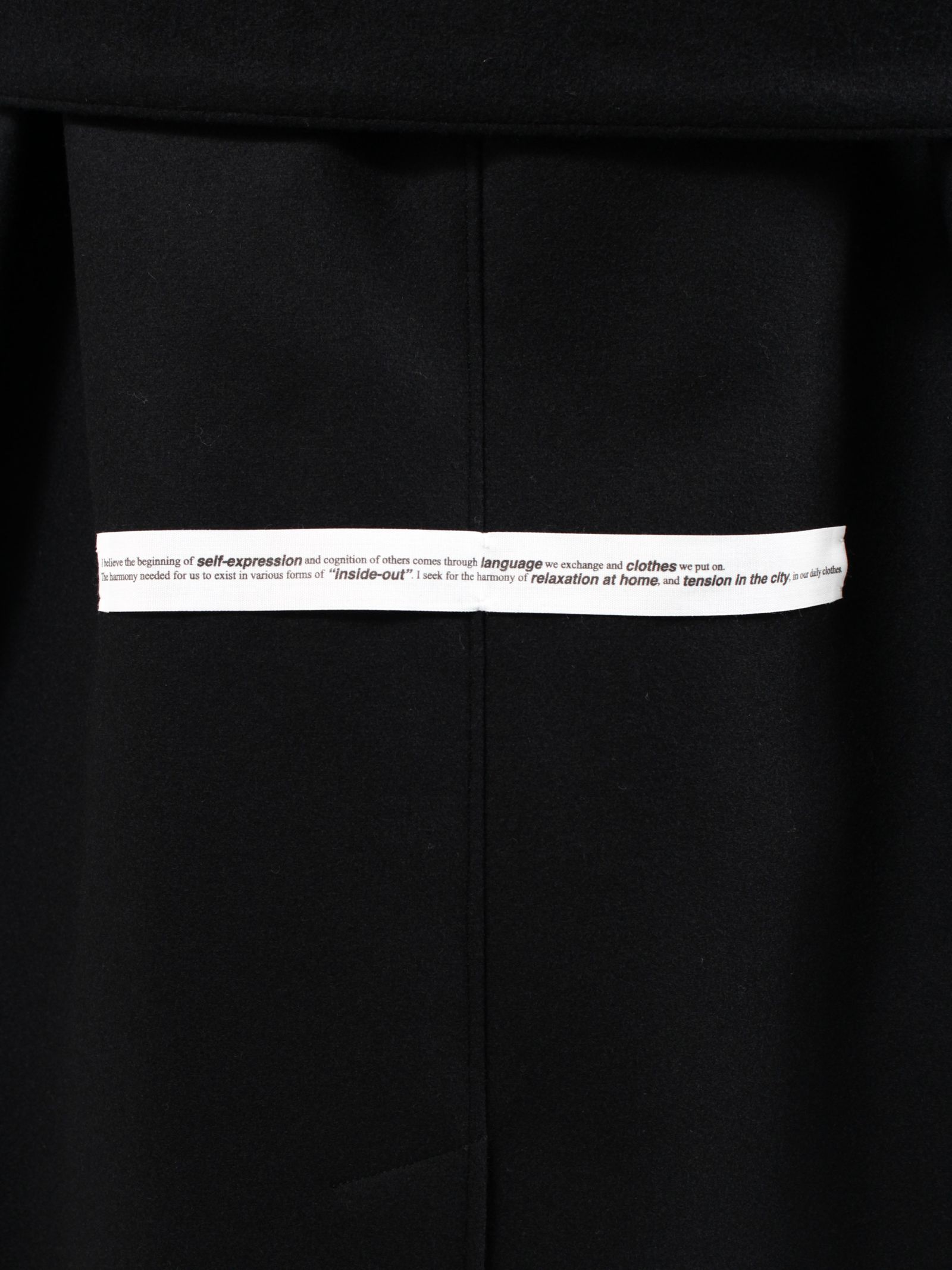 【24AW】 カシミヤ メルトン アクションプリーツ ダブルデザイン トレンチコート / CASHMERE MELTON PLEATS YOKE COAT / ブラック