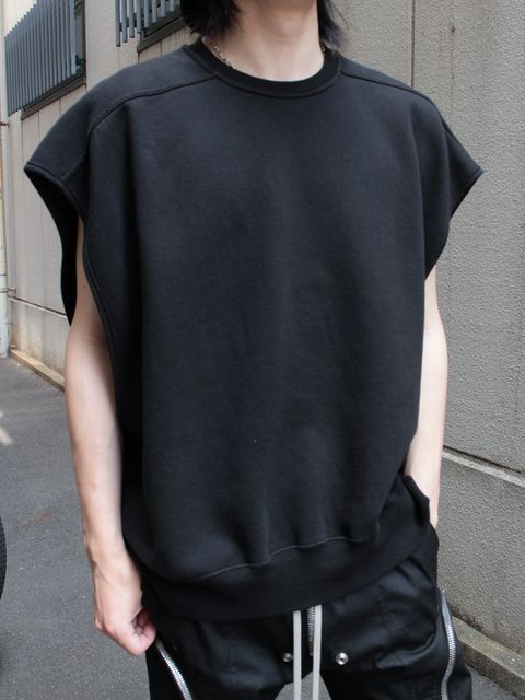 【24AW】大人気バウハウスカーゴを使った、モードスタイル