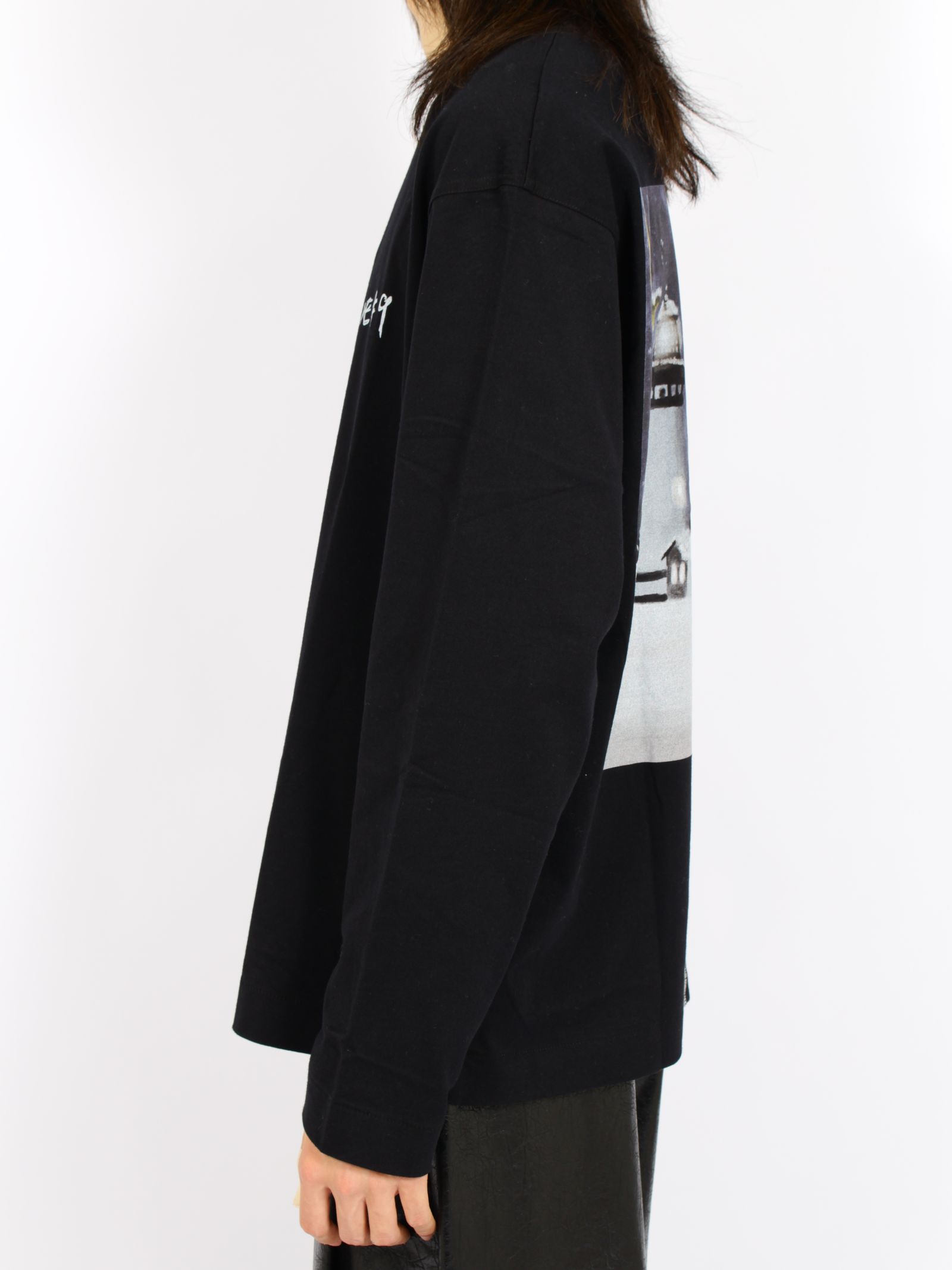 【26AW】シーズン テーマ ロングスリーブ Tシャツ / ISSUE#9(L/S TEE) / ブラック