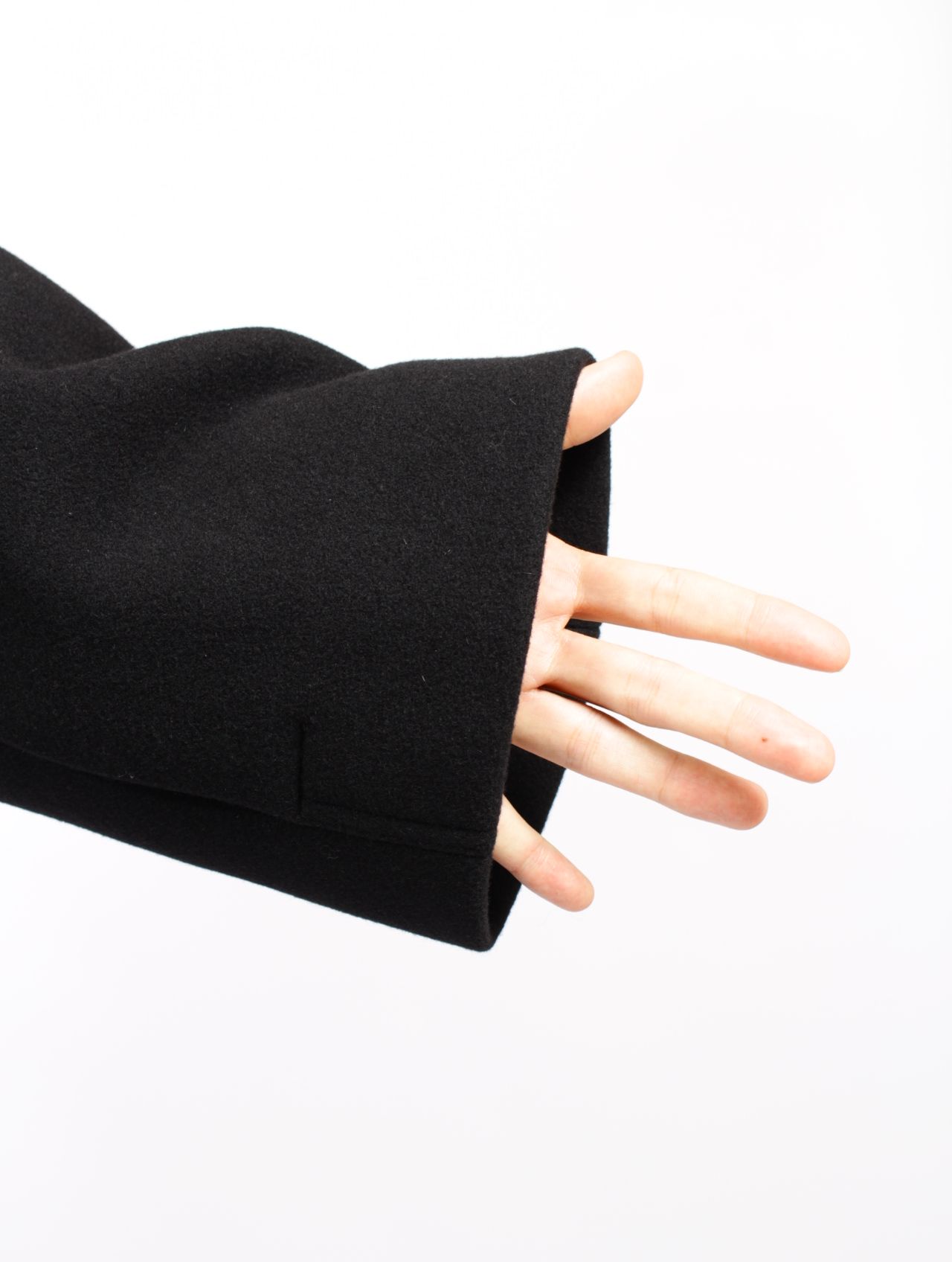 【25AW】ドラキュラカラー コート / DRACUCOLLAR COAT / ブラック