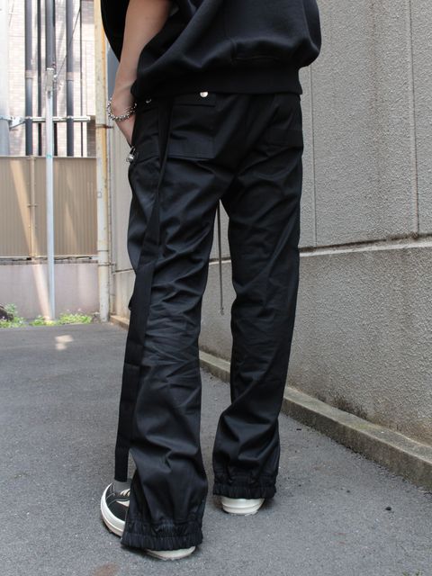 【24AW】大人気バウハウスカーゴを使った、モードスタイル