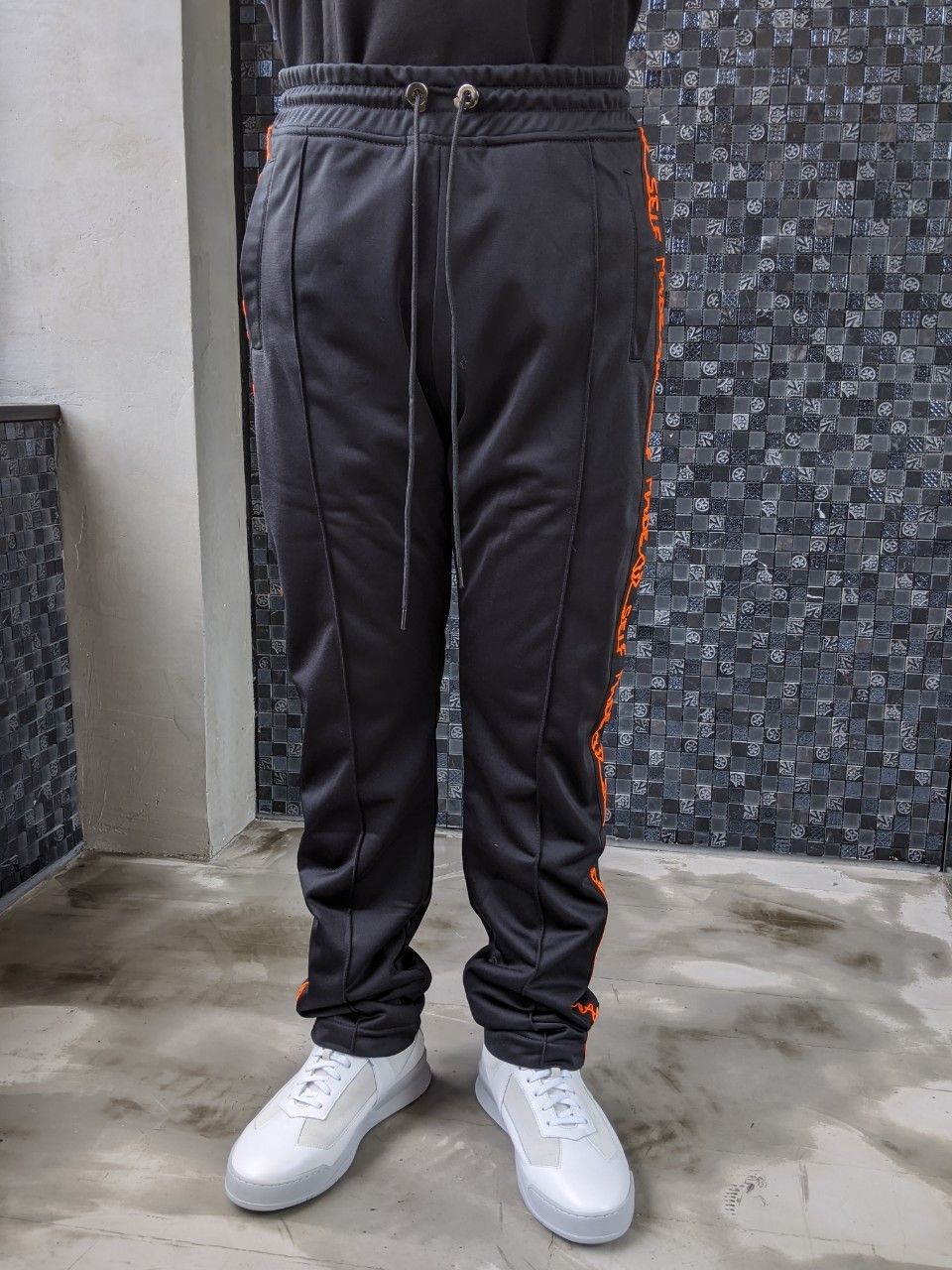 【20AW】サイドライン シグネクシャーロゴ トラックパンツ / ICONIC TRACKSUIT PANT