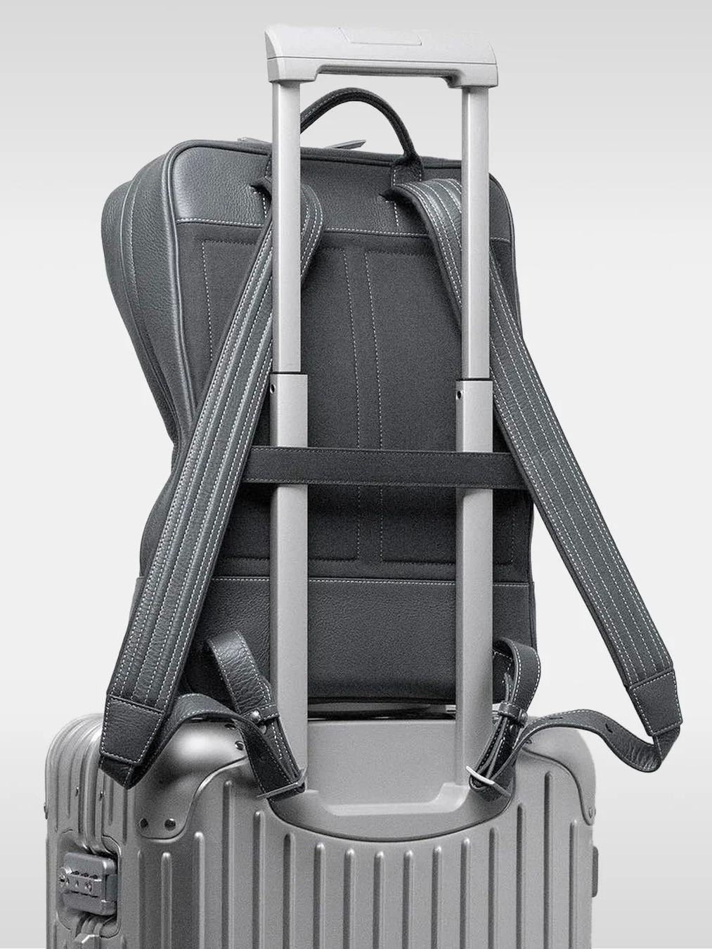 ソフト バックパック スモール / MOORE SOFT BACKPACK SMALL / グレー