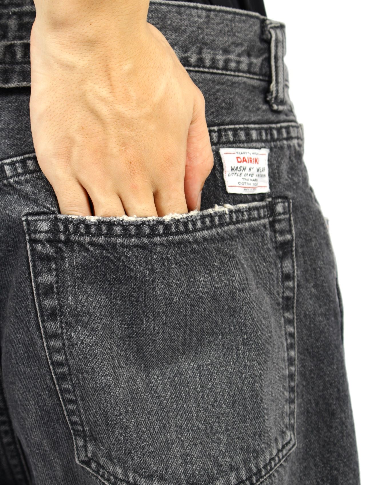 【25AW】"D" バックル スーパー ワイド デニム パンツ / "D" BUCKLE SUPER WIDE DENIM PANTS / ブラック