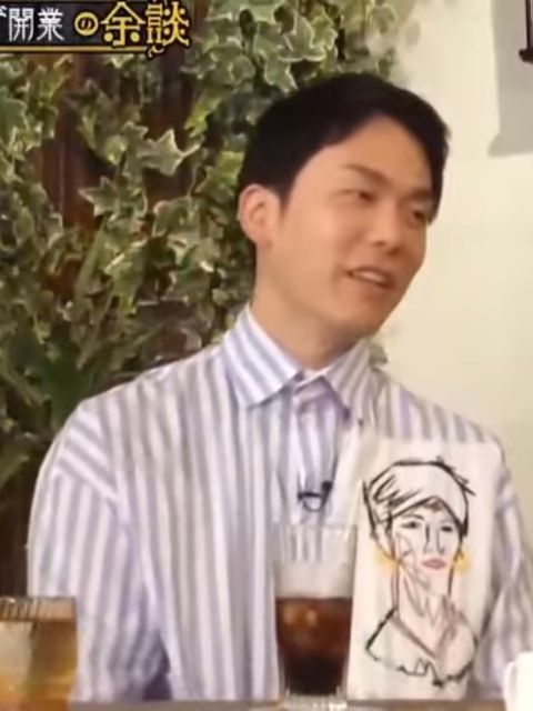 かまいたち濱家さん SELF MADE刺繡ロゴシャツ着用！