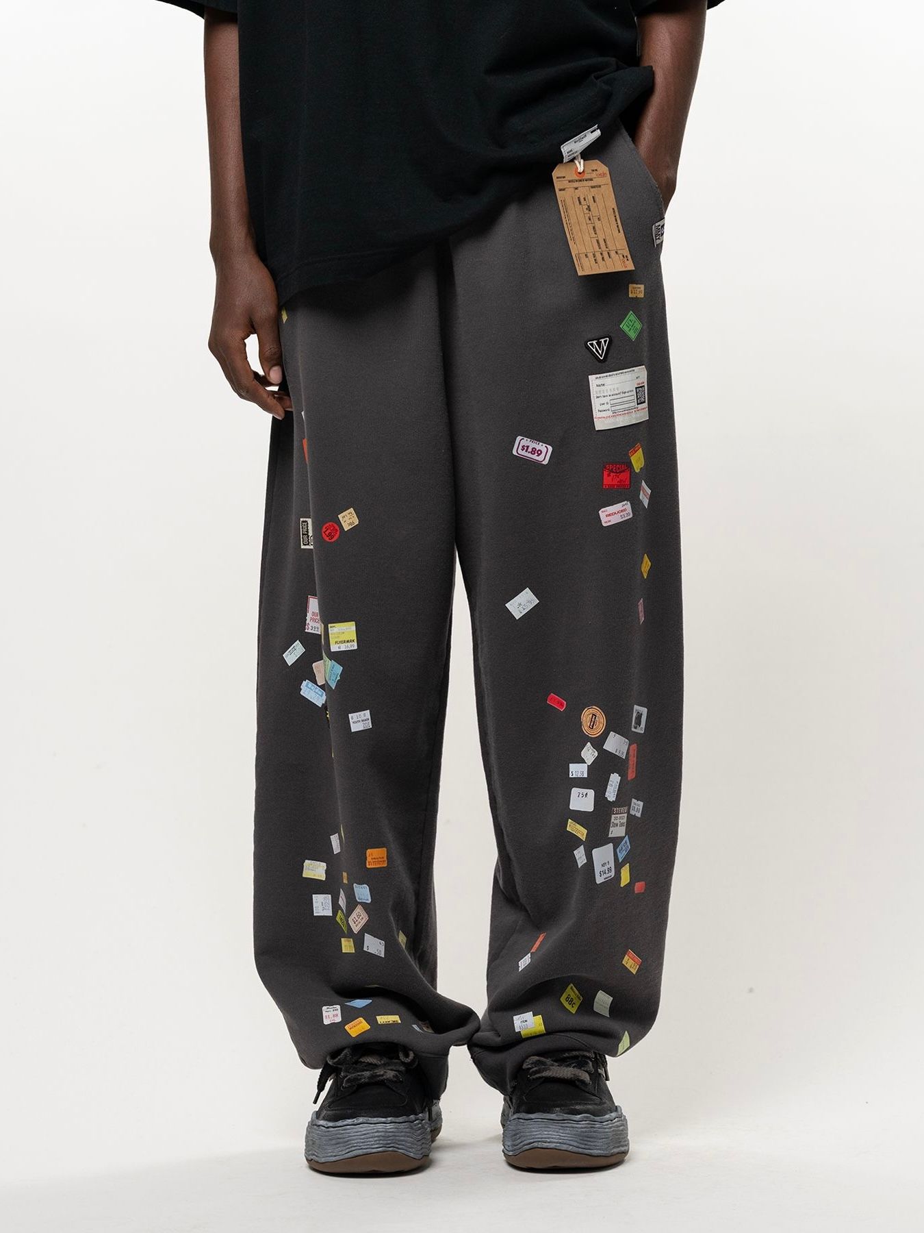 【26AW】 プライス ステッカー スウェット パンツ / PRICE STICKER SWEAT PANTS / ブラック (A17PT552)