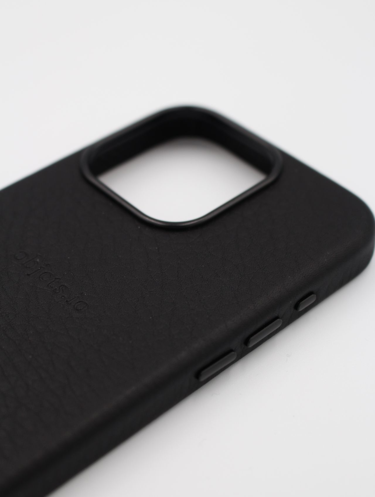 objcts.​io - 【再入荷】カラビナ付iPhoneケース [iphone 16/15