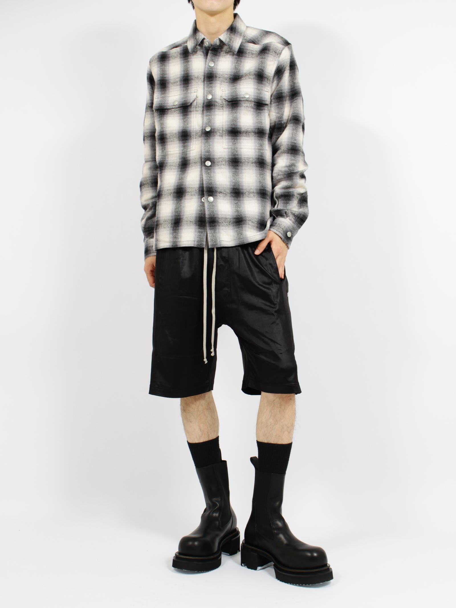 【26SS】サイドスナップボタン ワイド プッシャー ショーツ ハーフ パンツ / WIDE PUSHER SHORTS / ブラック