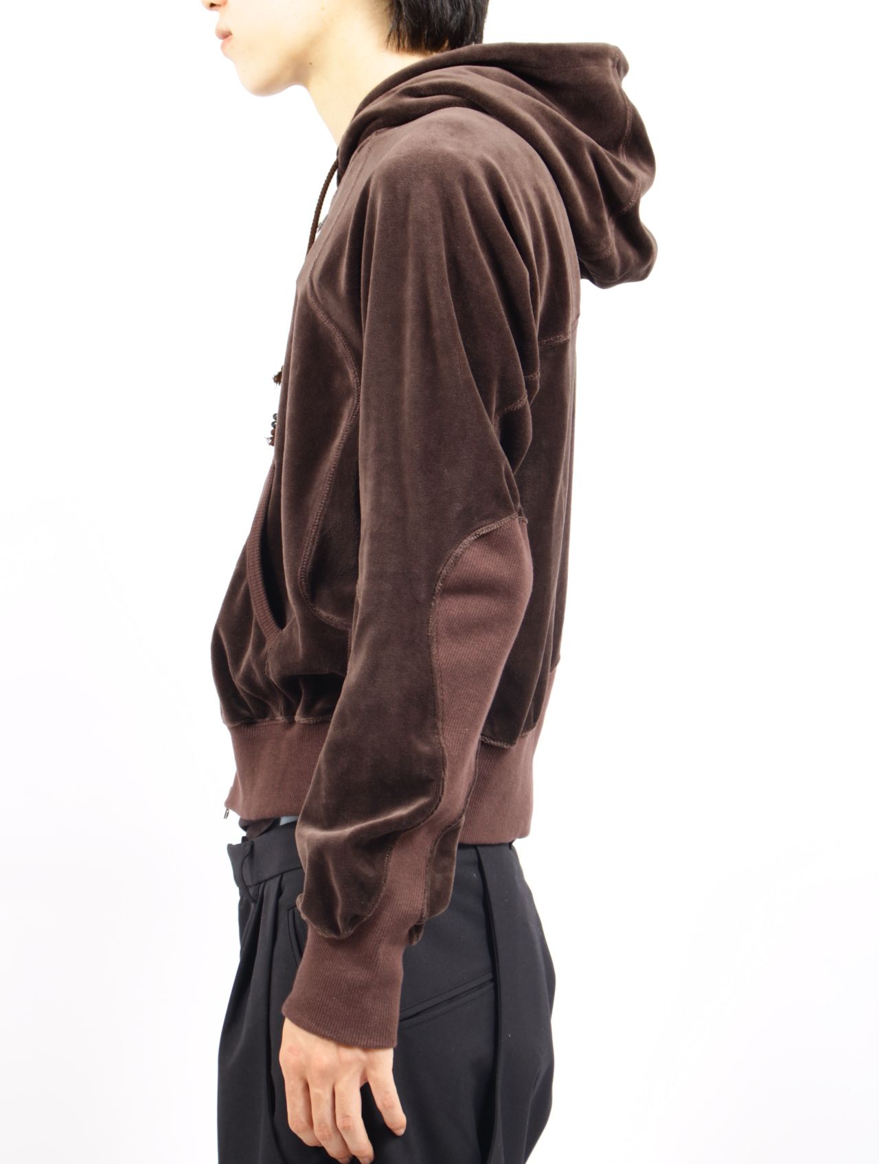【25AW】 ベロア ジップアップ フーディー  パーカー VELOUR ZIP UP HOODIE / BROWN(ブラウン)