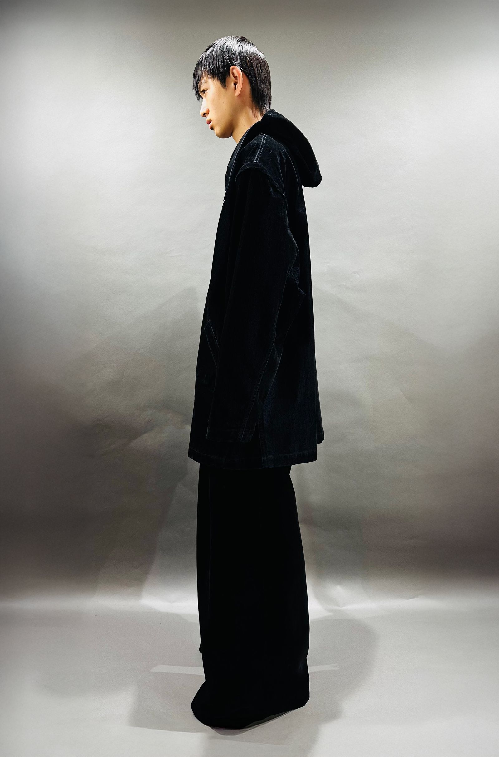 【25AW】フロッキー加工 カバード デニム フーディー コート / COVERED DENIM HOODIE - Coat / ブラック