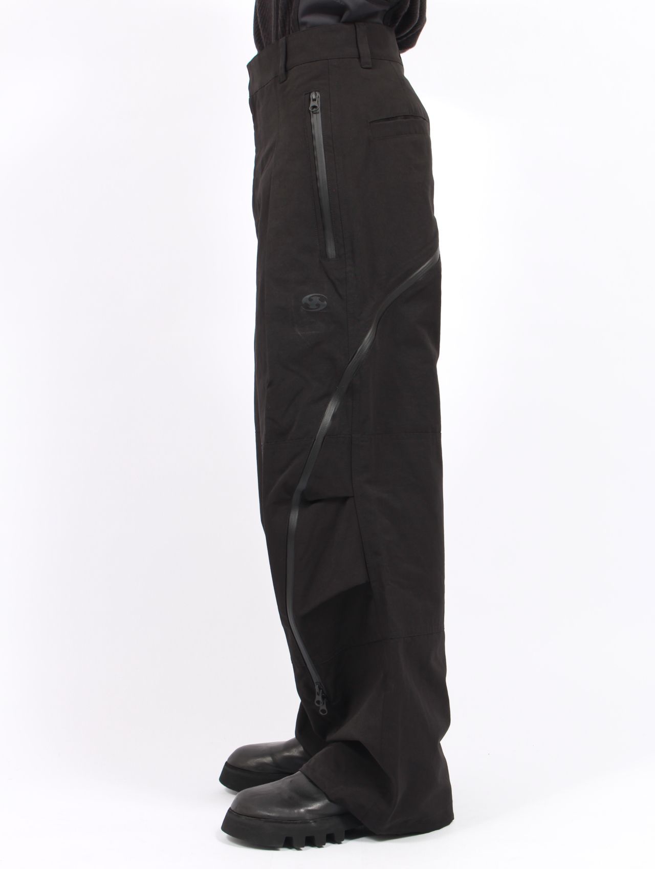 【25AW】アフィン カーブ パンツ / AFFINE CURVE PANTS / ブラック