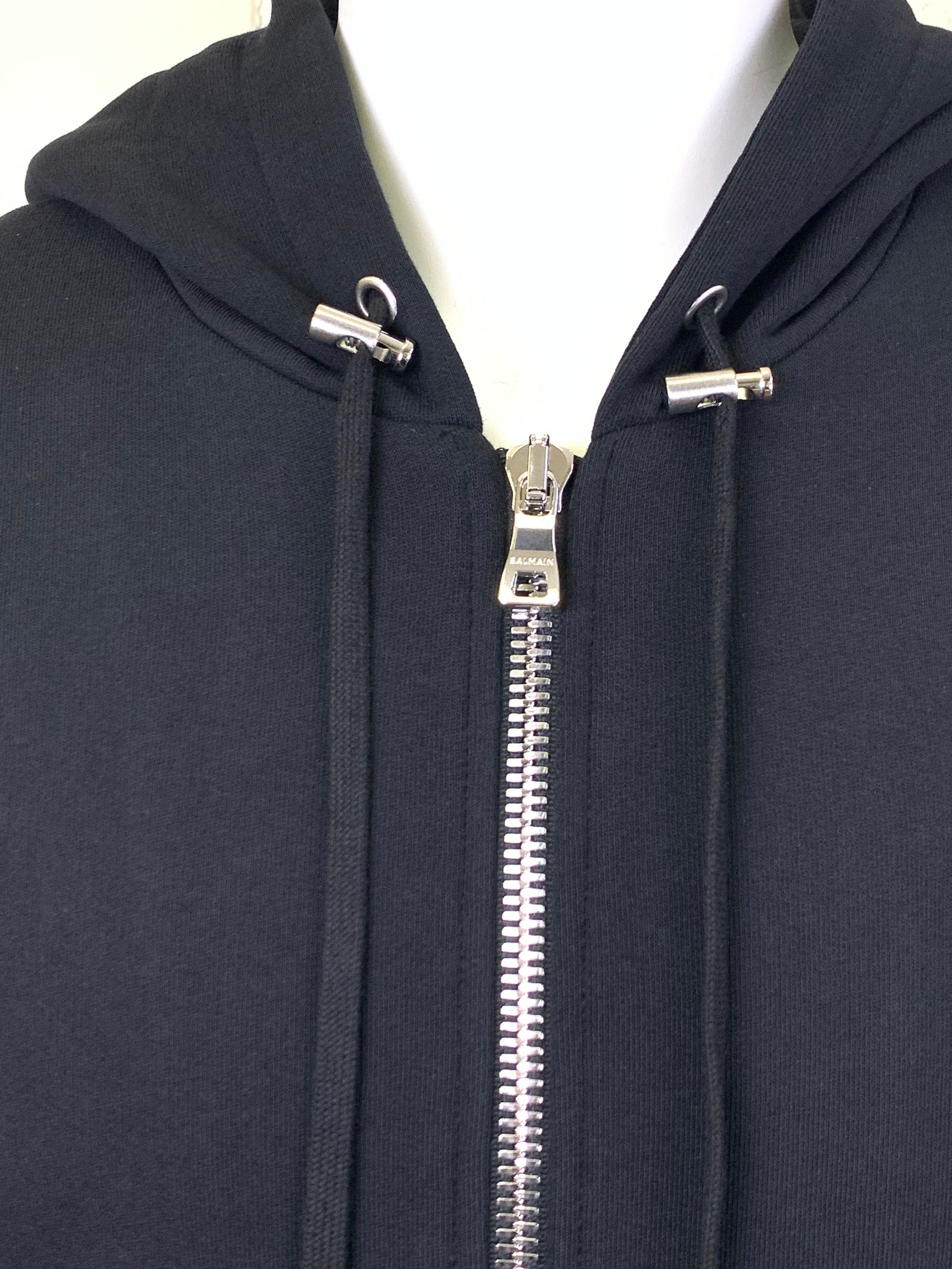 ジップアップ パーカー / BH2 C&S ZIPPED / ブラック × シルバー