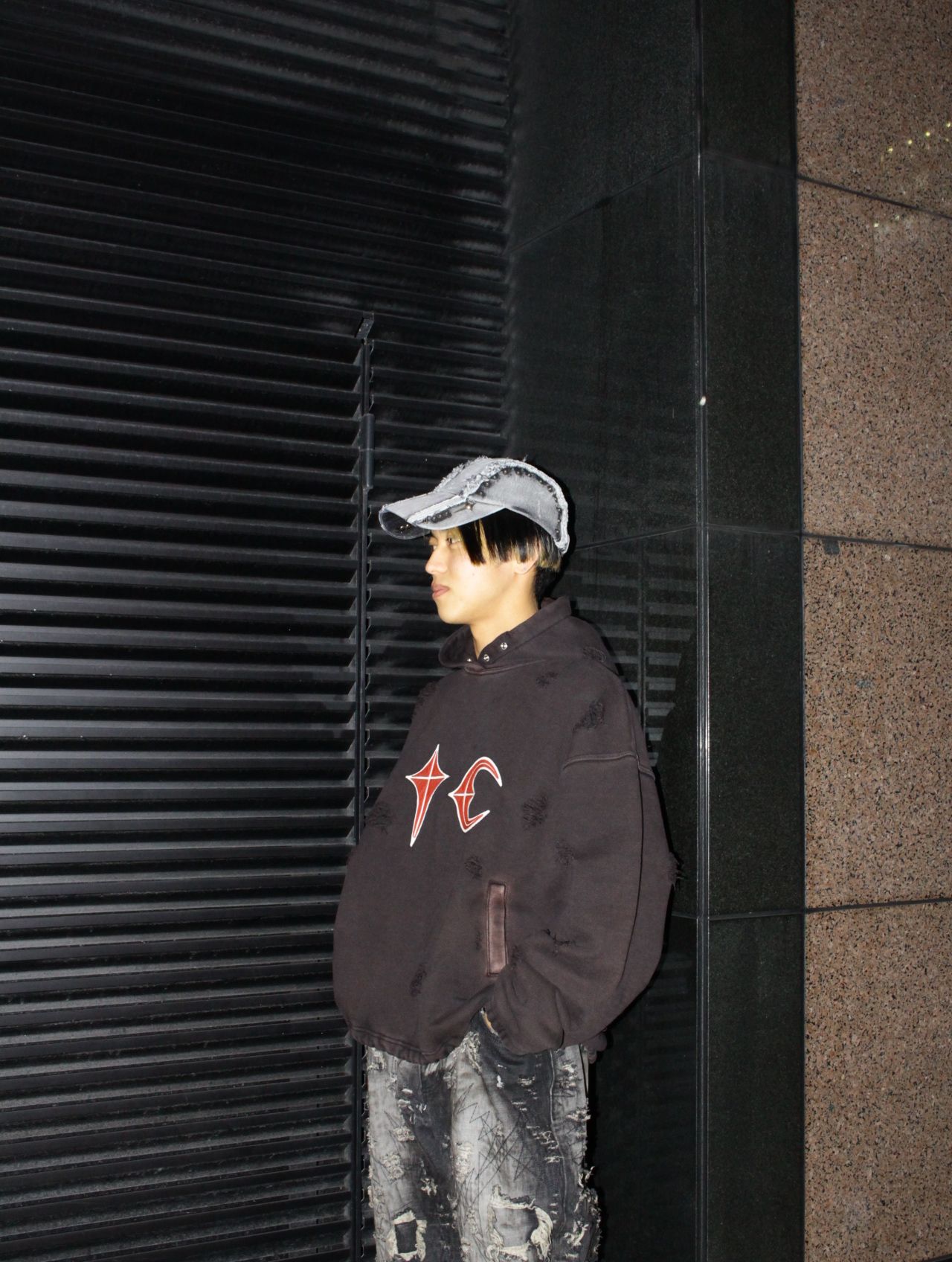 【25AW】ハードウォッシュド ダメージ デニム パンツ / HARD-WASHED DAMAGED DENIM PANTS / ブラック