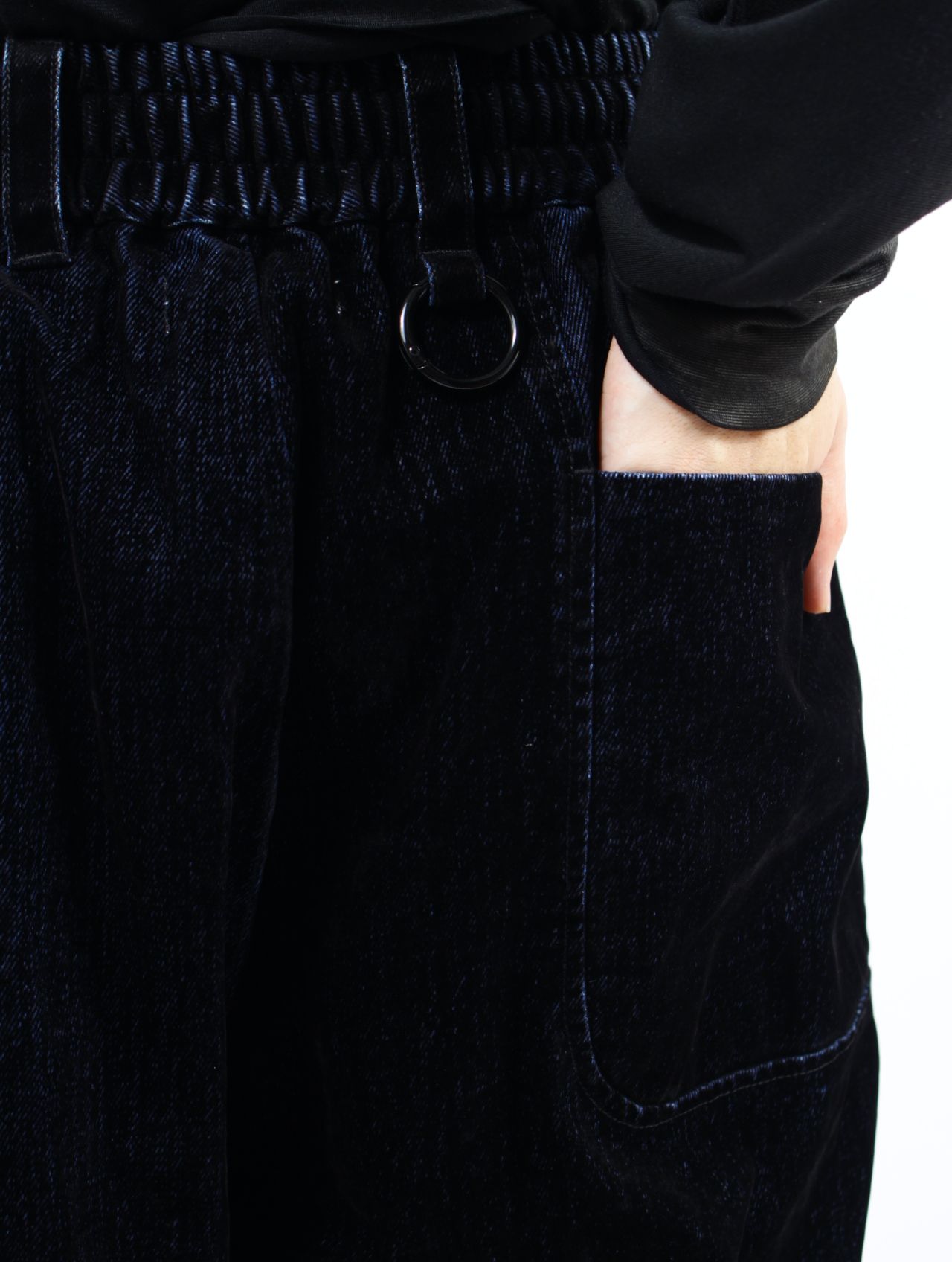 【26SS】 カバード デニム ショート トラウザー / COVERD DENIM SHORT TROUSERS / ブラック