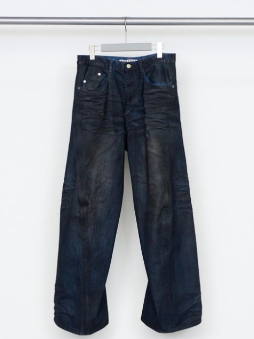 【26AW】3D ツイステッド ワイド レッグ ジーンズ デニム パンツ コーティング加工 / 3D TWISTED WIDE LEG JEANS / LUSTER COATED INDIGO(インディゴ)