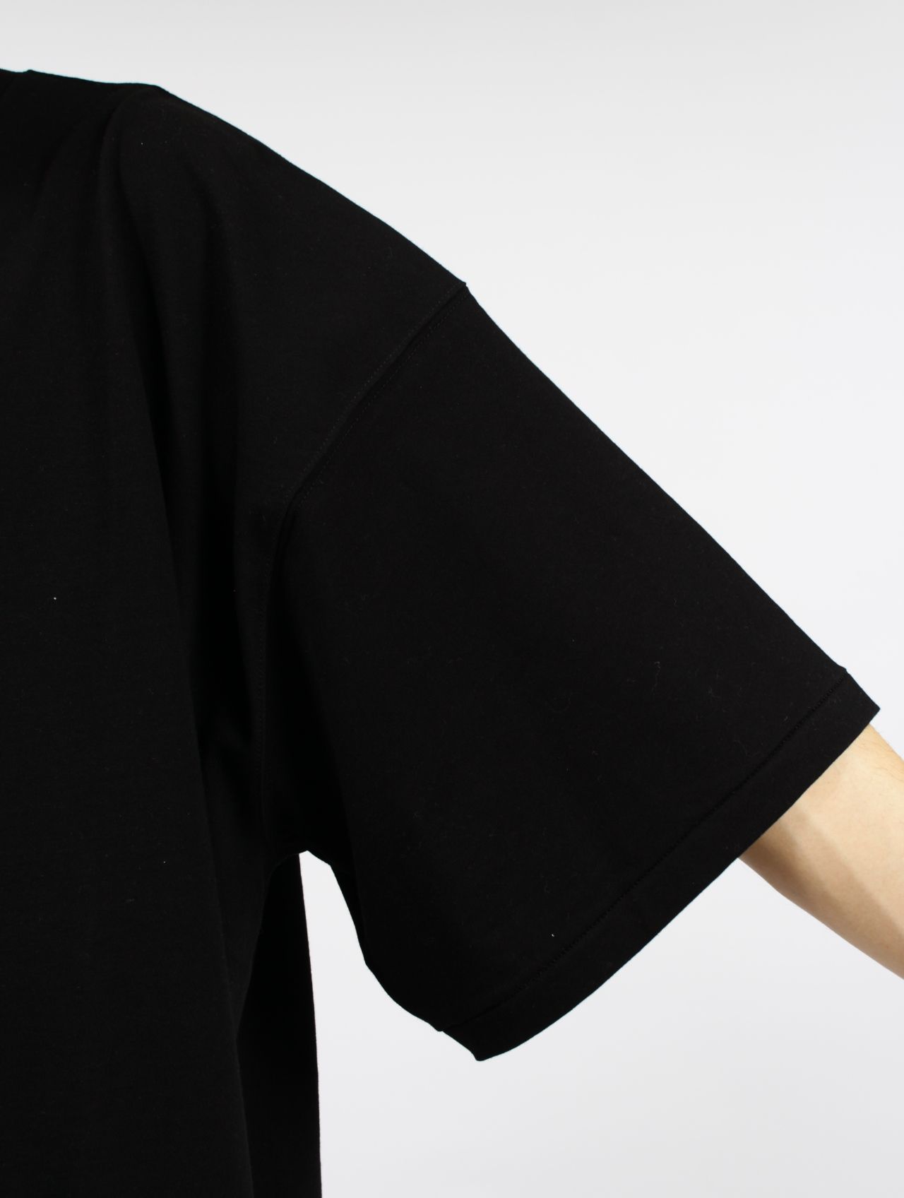 【26SS】メモリーズ" 大友克洋 "大砲の街" Tシャツ/ MEMORIES "CANNON FODDER" S/SL Tee / ブラック