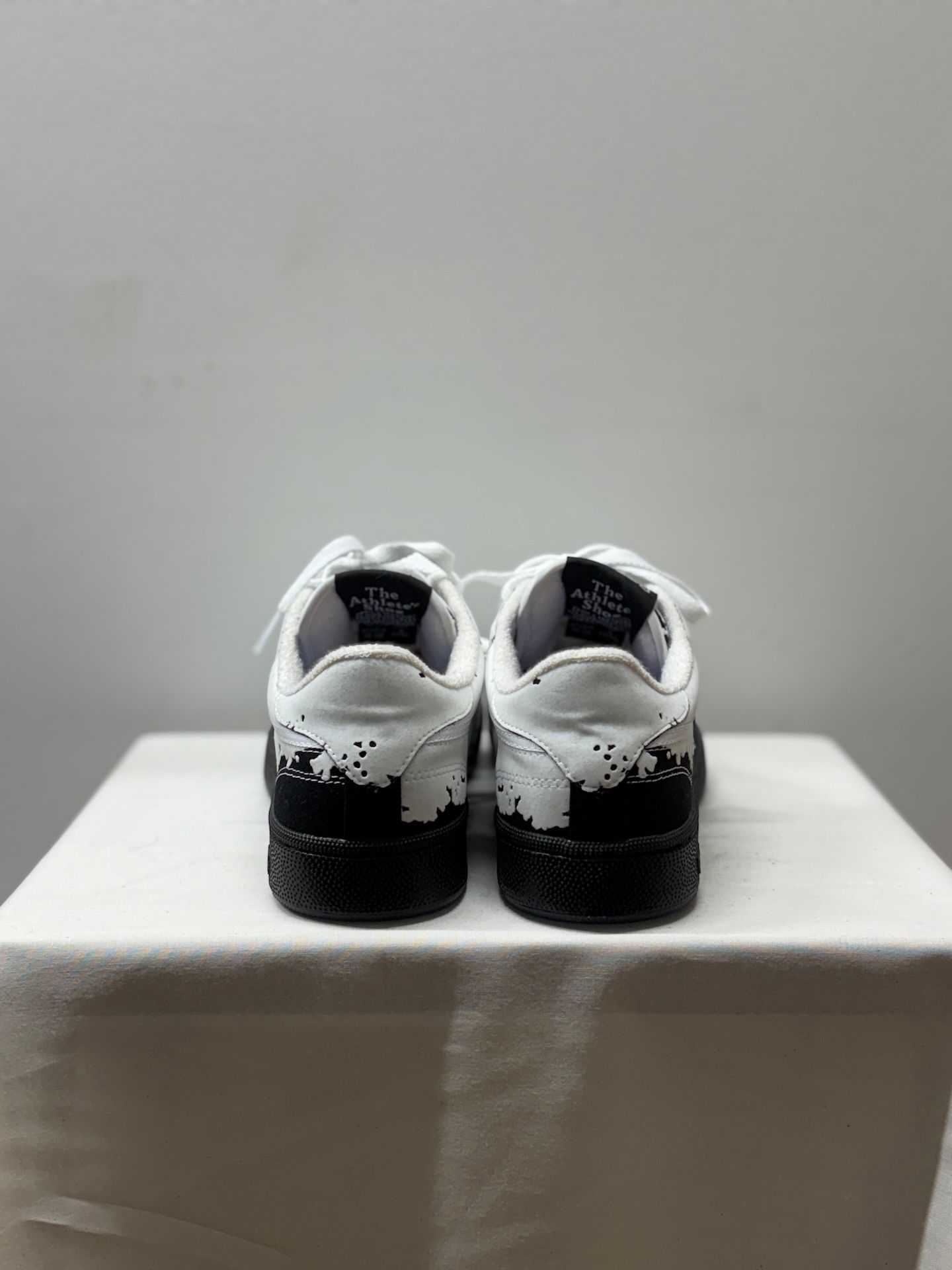 【26AW】リーボックコラボレーション ディセンバー スニーカー / DECEMBER SNEAKERS WITH REEBOK / ホワイト