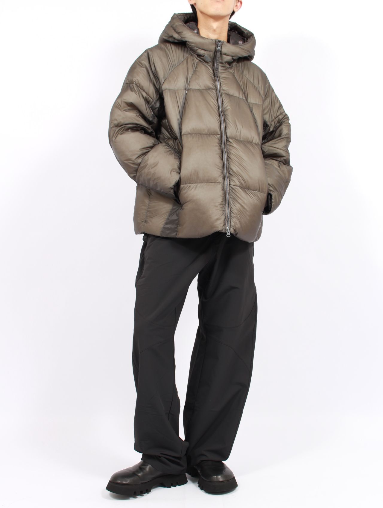 【25AW】シェード パファー ジャケット ダウン / SHADE PUFFER JACKET / チャコール