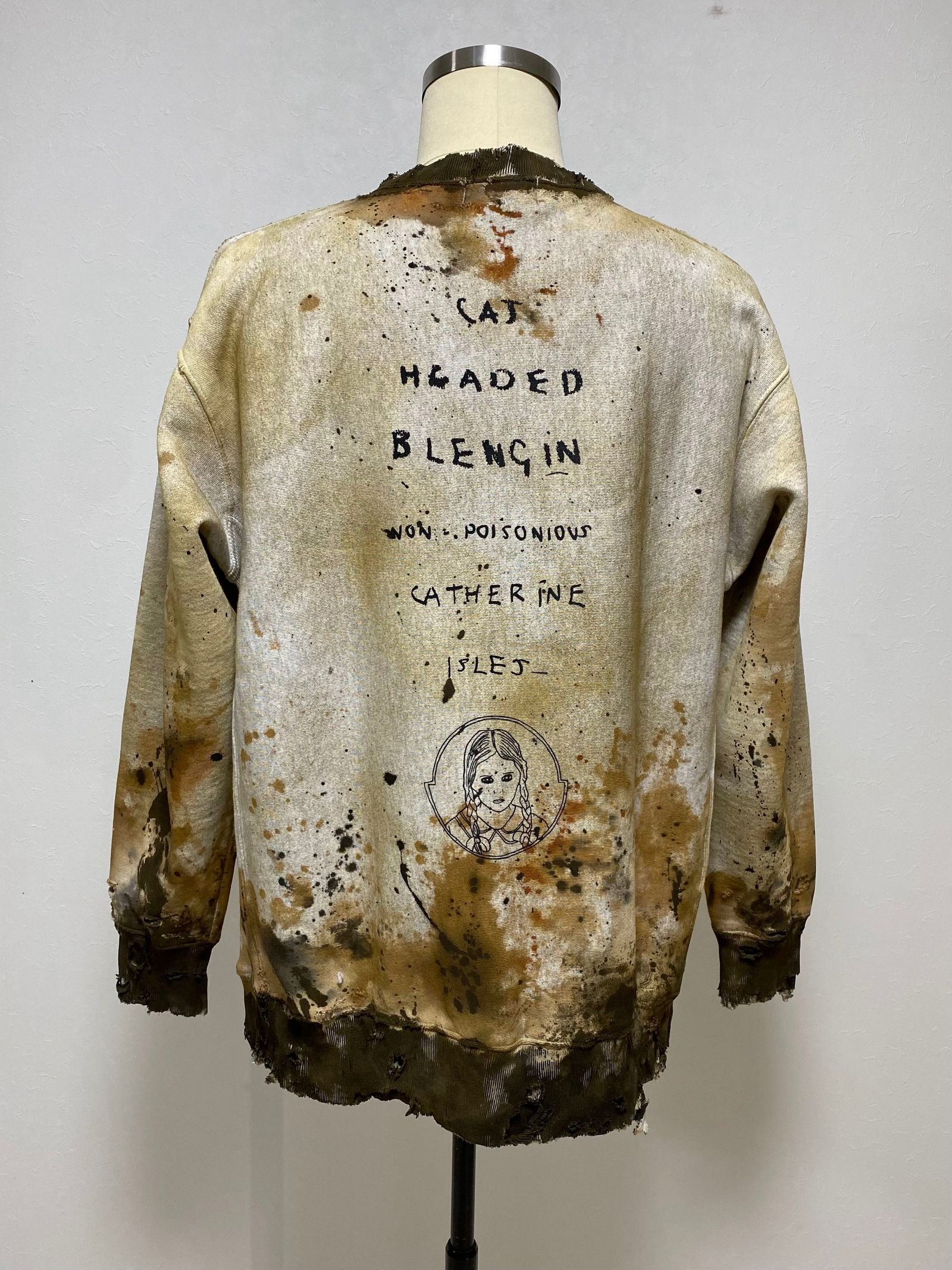 人気が高い KIDILL×Henry Darger コラボレーションプルオーバー