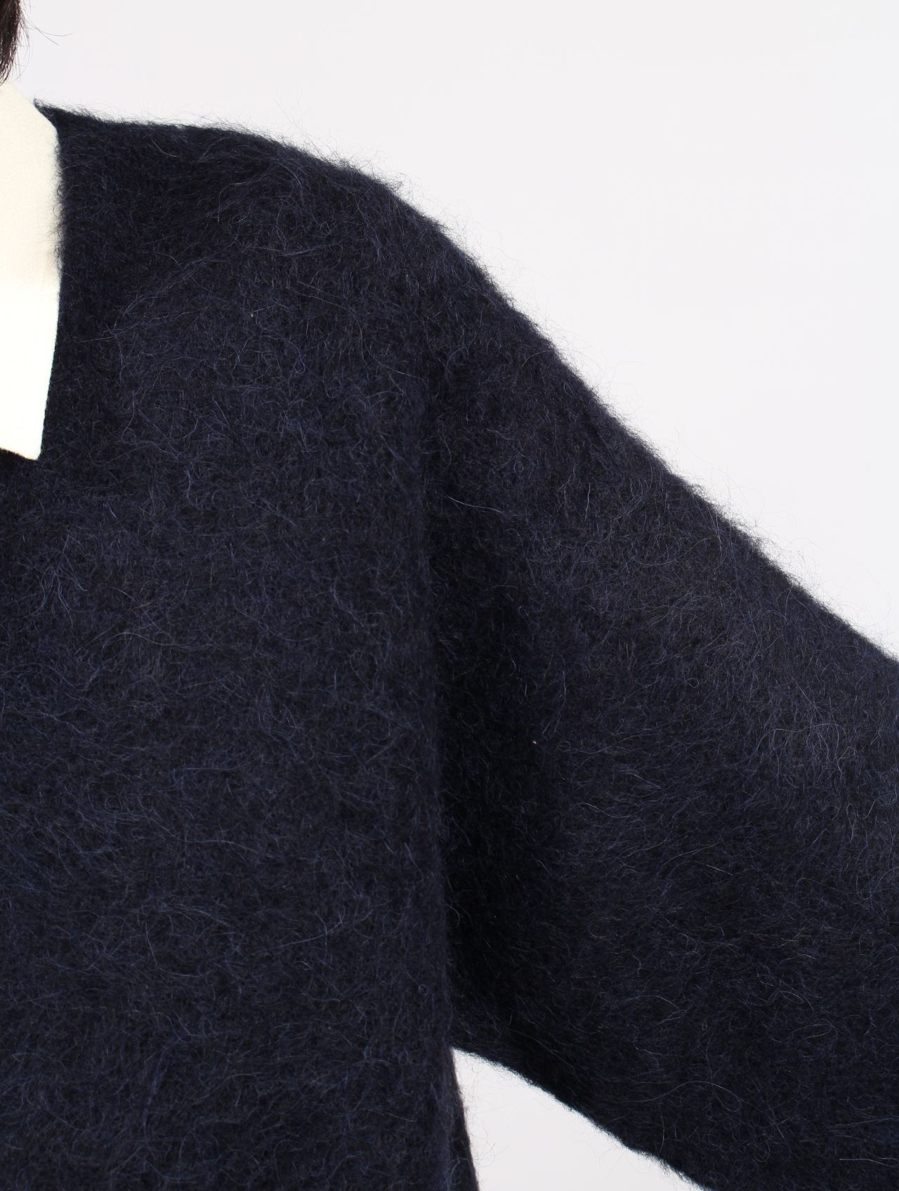 【25AW】 リー カーディガン アルパカニット / LEE CARDIGAN / ネプチューン（ネイビー）