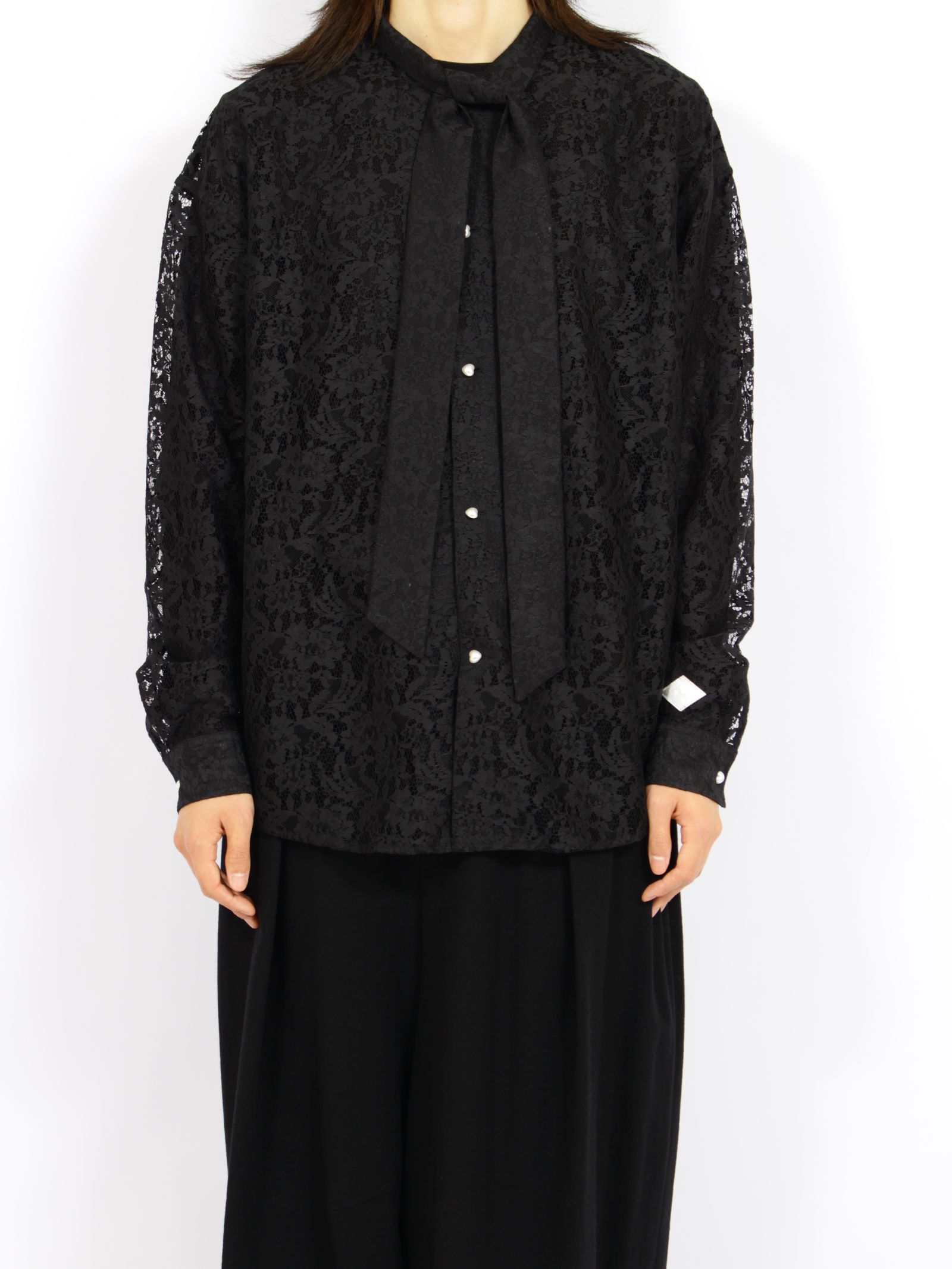 【26AW】フラワーレース ボウタイ シャツ 花柄レース 長袖シャツ / FLOWER LACE BOW TIE SHIRT / ブラック