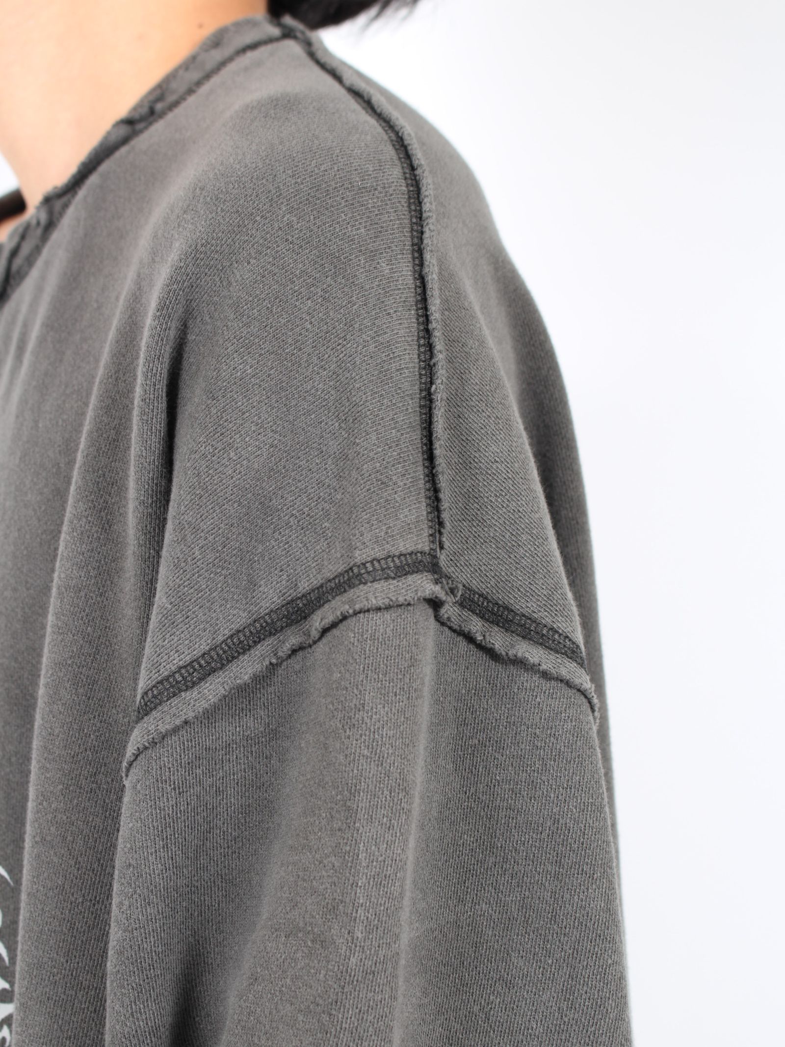 【24AW】ピグメント ペンタグラム コットン クルーネック スウェット / PIGMENT DYE COTTON CREWNECK SWEATER 'PENTAGRAM / ブラック