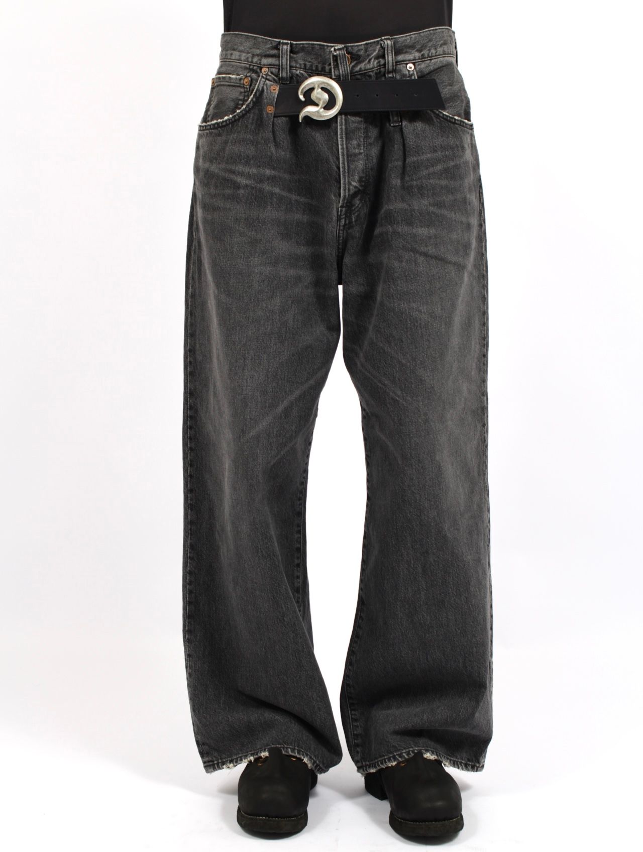 【25AW】"D" バックル スーパー ワイド デニム パンツ / "D" BUCKLE SUPER WIDE DENIM PANTS / ブラック