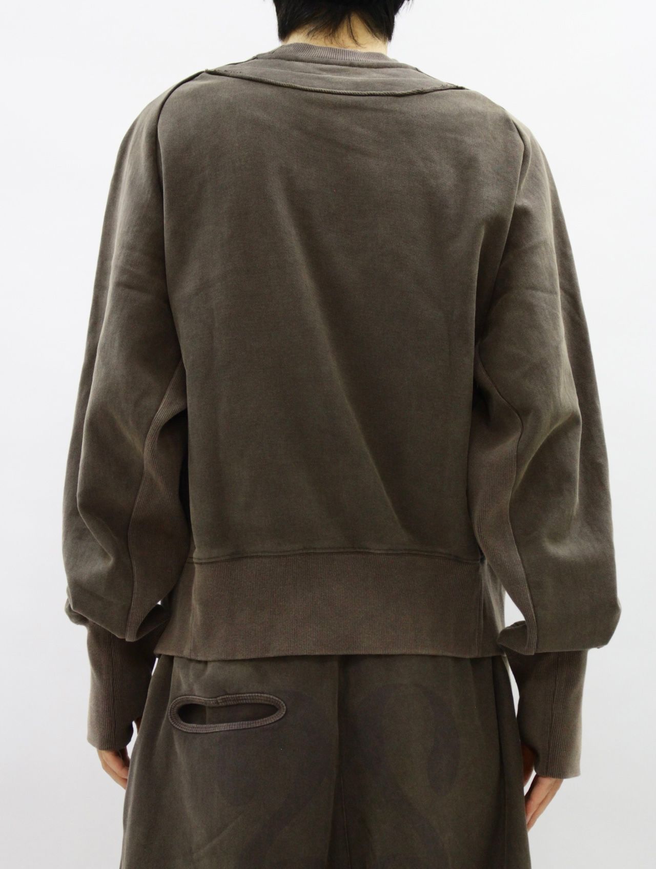 【25AW】25 スウェット トップス / 25 TOP / ブラウン