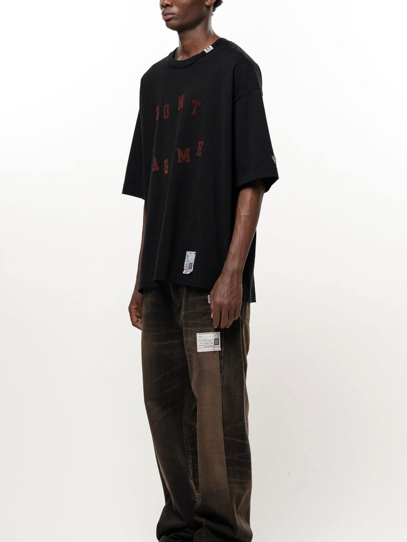【26AW】ドント タグ ミー フロッキー Tシャツ / DON'T TAG ME, FLOCKY TEE / ブラック
