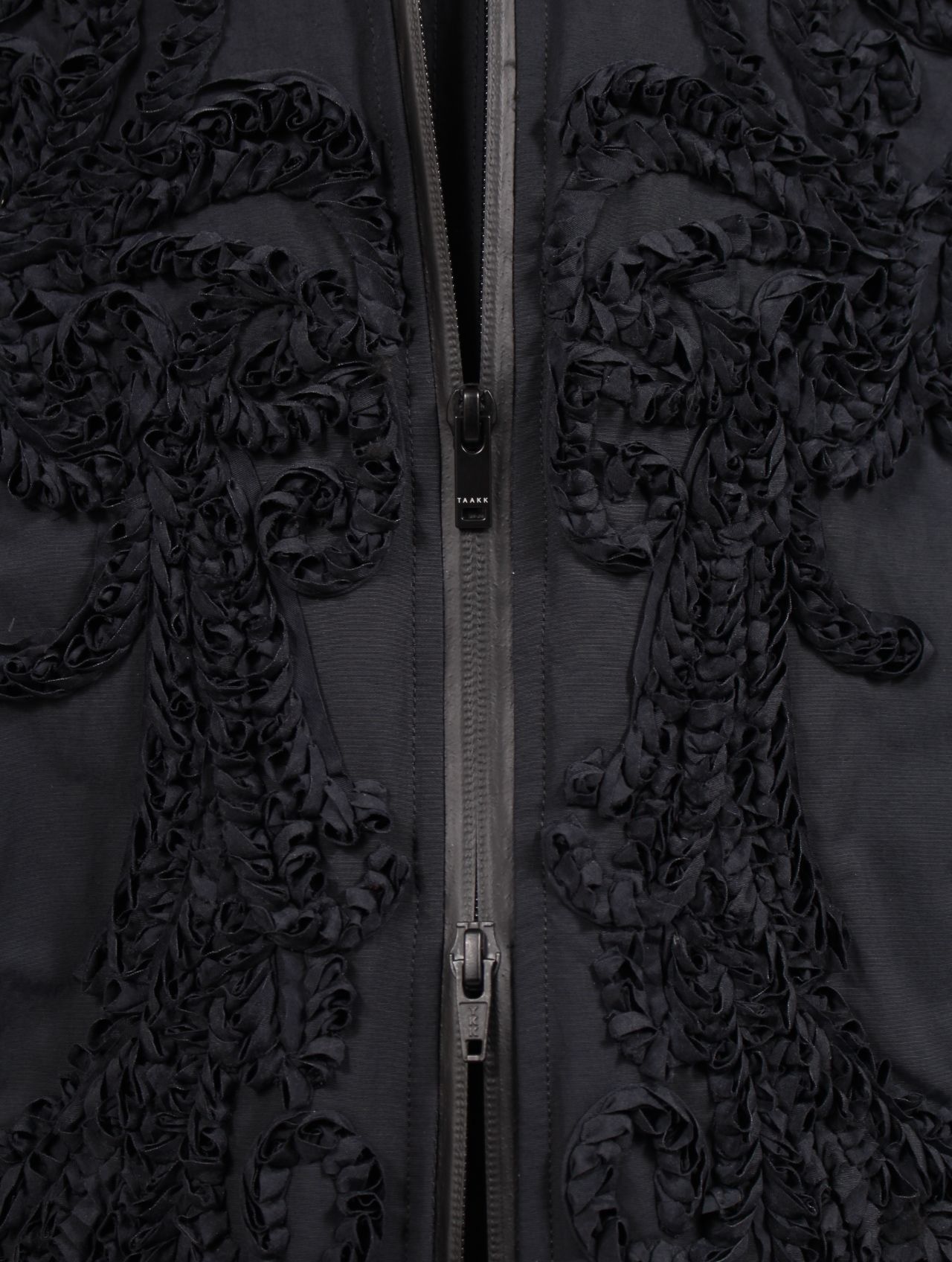【25AW】ダウンジャケット 刺繍  / DOWN JACKET / ブラック