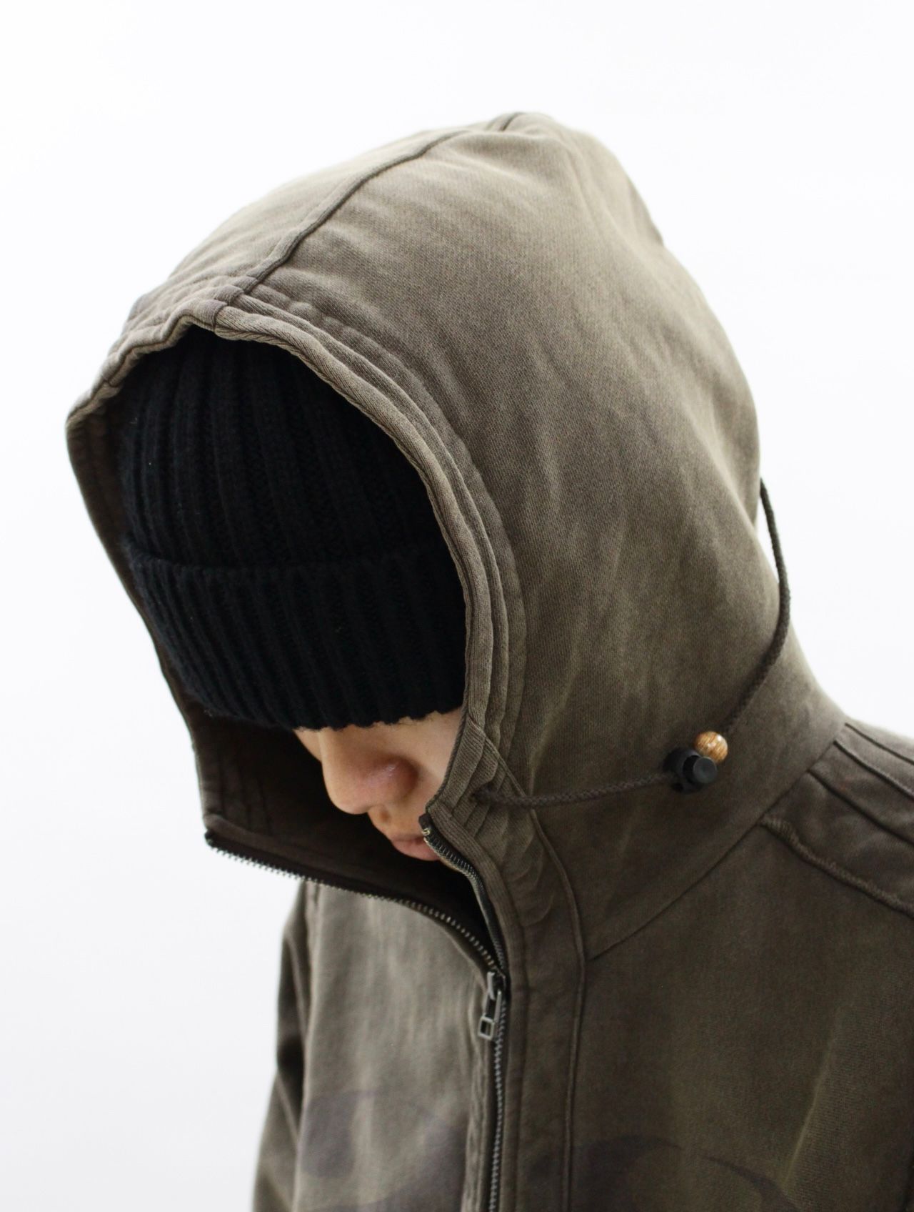 【25AW】25 フーディー パーカー / 25 HOODIE / ブラウン