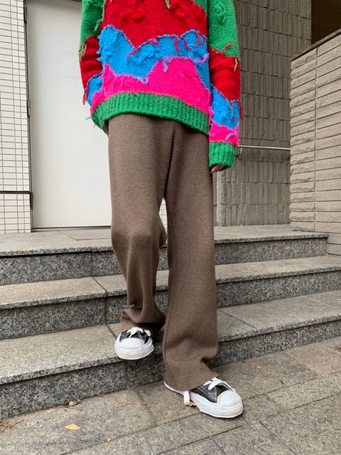 間違いなく街の主役。【ANDERSSON BELL】アイテムを用いたニットスタイル