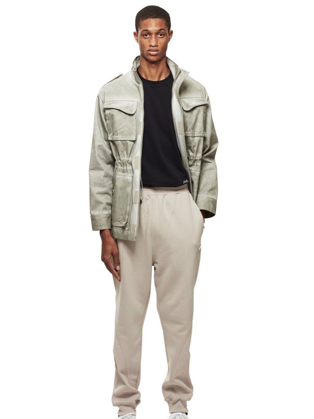 パネルロゴ ライン パンツ / COTTON LOOP BACK CEMENT CONTOUR LINE PANEL PANTS / ベージュ × シルバー
