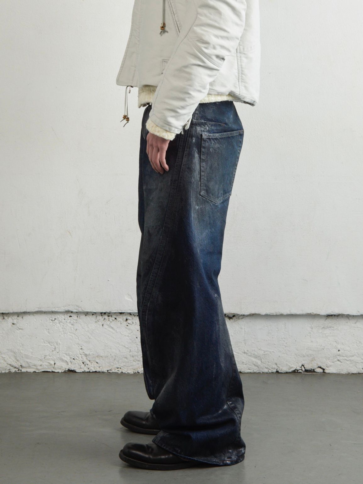 NVRFRGT - 【25AW】 3D ツイステッド ワイド レッグ ジーンズ