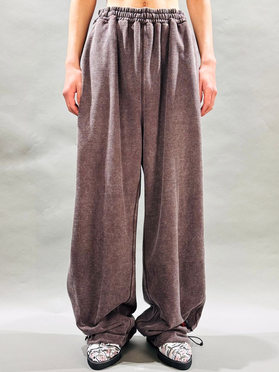 【25AW】ベーシック アシッド スウェット パンツ / BASIC ACID SWEAT PANTS / ブラウン