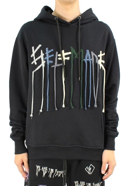 【21AW】刺繡ロゴ フリンジパーカー / LOGO HOODIE WITH PENDING YARN / ブラック × マルチ