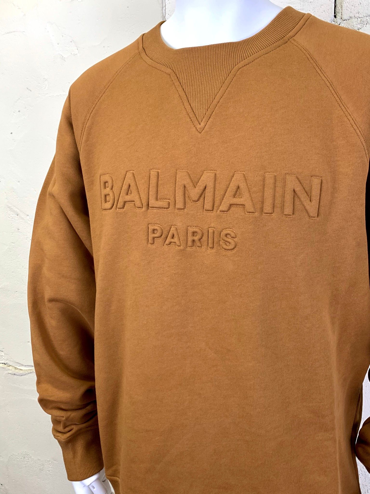 BALMAIN - エンボスロゴ スウェット BH2 C&S EMBOSSE