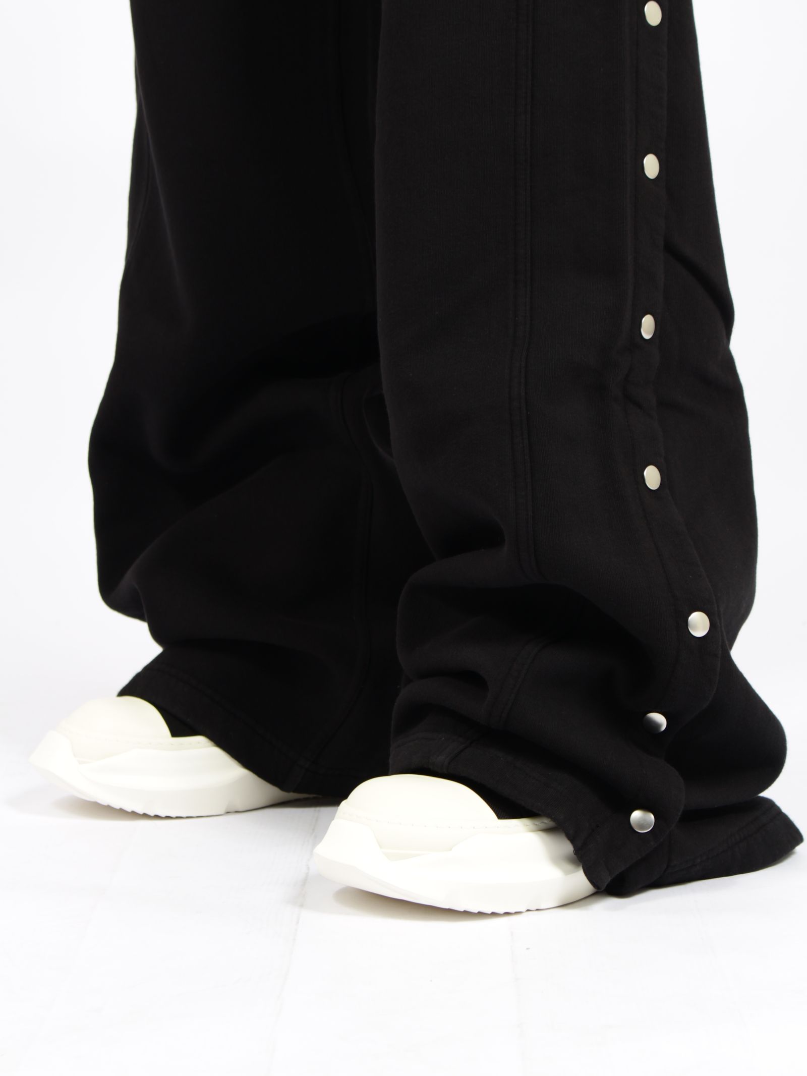 【26AW】ワイド プッシャー パンツ スウェット素材 サイドスナップボタン / WIDE PUSHER PANTS / ブラック